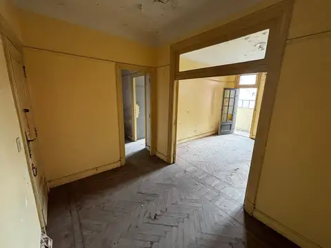 Venta  Departamento 4 ambientes en La Boca.