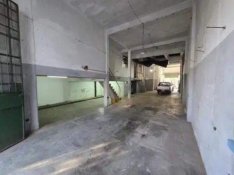 Galpon en Venta en Boca, USD 190.000