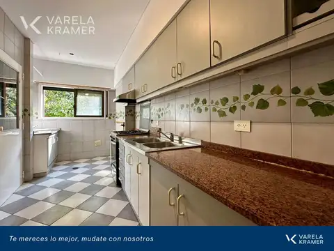 Depto Tipo Casa en Venta 40 años