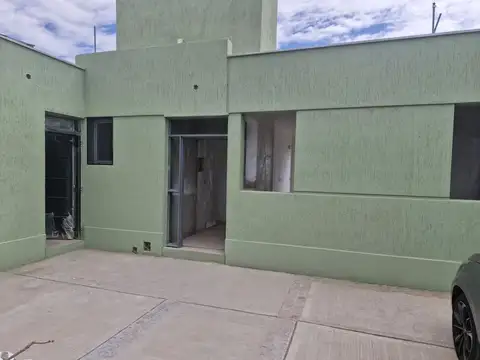 Venta Hermoso Casa Dúplex Coquimbito Maipú Mendoza