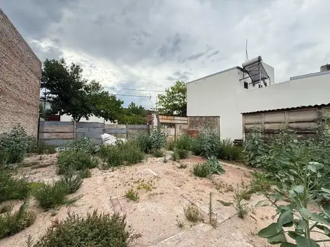 VENTA/ TERRENO AMPLIO/ CENTRICO