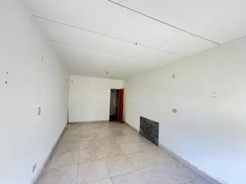 Local en Constitución