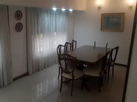 Departamento en Venta de 5 ambientes
