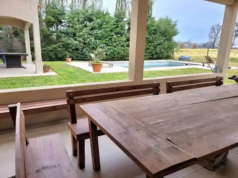 Casa en Venta en Haras Santa Maria - El Refugio, USD 350.000