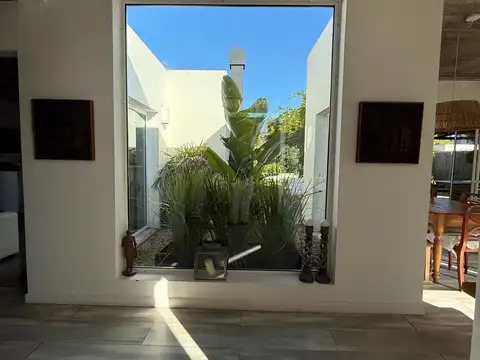 Casa en Alquiler en Punta del Este, USD 4.000