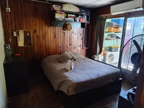 2 Casas 3 ambientes en buen estado sobre lote de 8,66 x 30