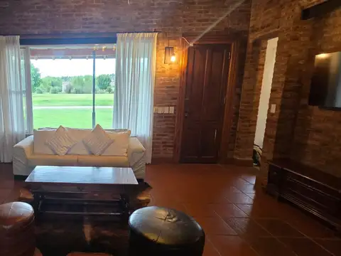 Casa en Venta en Luján, USD 190.000