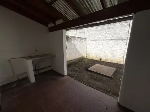 Departamento con Patio Propio