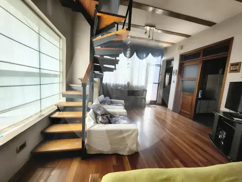 Depto Tipo Casa en Venta de 3 dormitorios