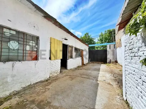 Venta de Galpón en Tolosa