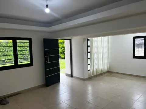 Casa en Alquiler de 3 dormitorios