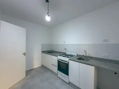 Departamento en Alquiler en Abasto, $ 900.000