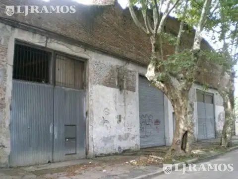 Depósito en Tigre