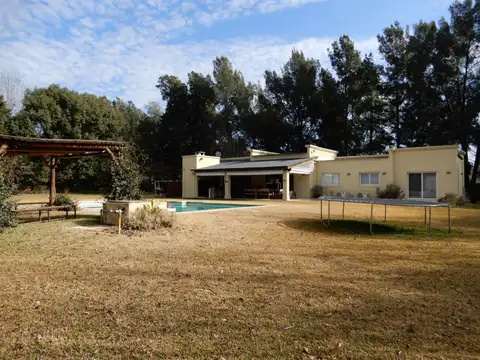 Casa en Alquiler de 3 dormitorios