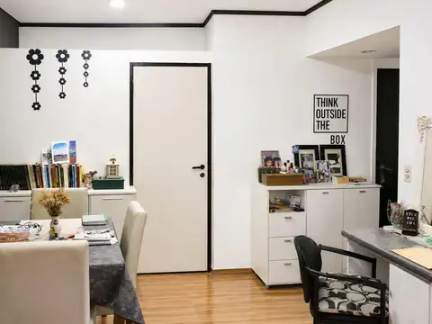 Venta Departamento Sobre Maipú Olivos 2 Amb Cocher