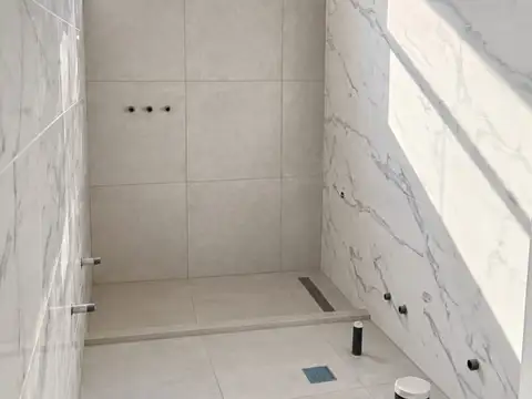 CASA EN MAIPU 300M2 BARRIO VISTA OLIVA