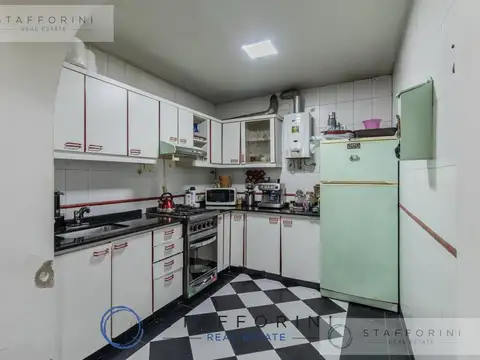 Depto Tipo Casa en Venta de 5 ambientes
