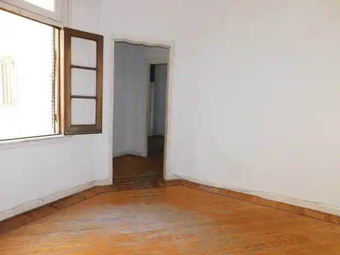 Bolívar 500, Piso 2