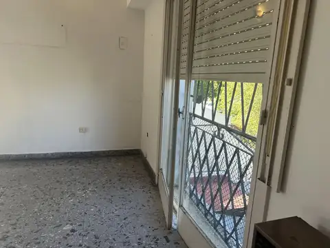 PH en planta Alta 3 ambientes sin expensas en Hurlingham