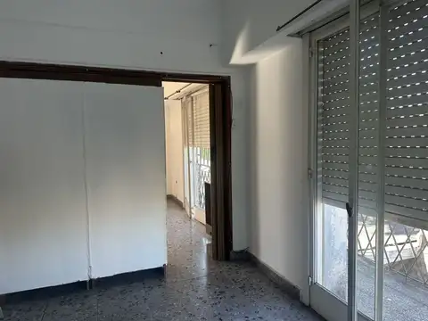 Depto Tipo Casa 3 ambientes con 1 baño
