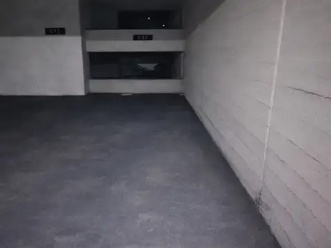 VENTA DE COCHERA CENTRICA URQUIZA 1300 EN ROSARIO