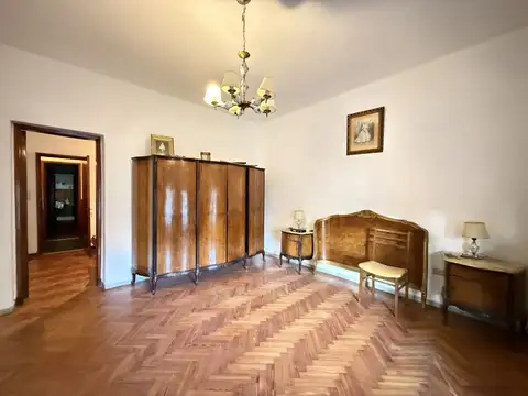 Casa 4 ambientes con 1 baño
