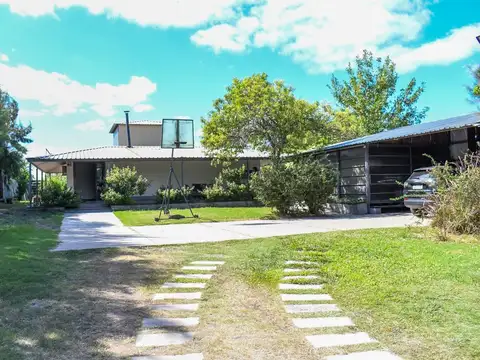 BUENA CASA CON AREAS VERDES Y BUENA FINANCIACION