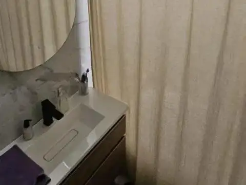 Depto Tipo Casa 5 ambientes con 2 baños