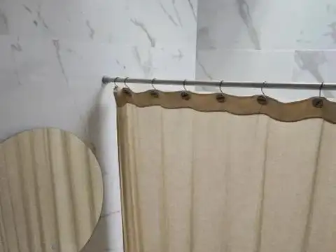 Depto Tipo Casa 5 ambientes con 2 baños