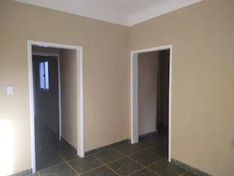 Depto Tipo Casa en Alquiler de 3 ambientes