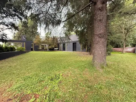 Quinta, La Reja. Alquiler comercial, emprendimiento.