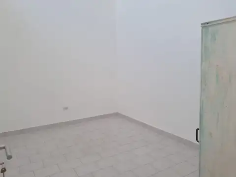 Depto Tipo Casa 4 ambientes con 1 baño