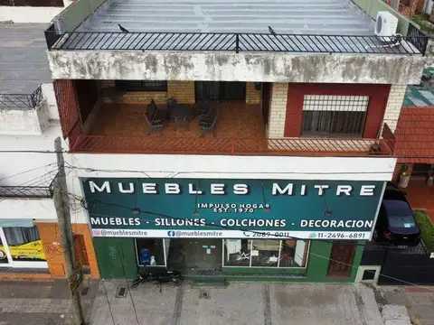 LOCAL COMERCIAL + DEPARTAMENTO DE 4 AMB + GALPÓN