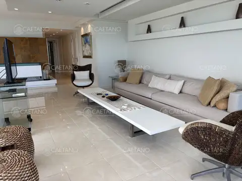 Departamento en Alquiler Temporal de 4 ambientes