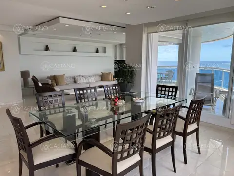 Departamento en Alquiler Temporal en Playa Mansa, USD 85.000