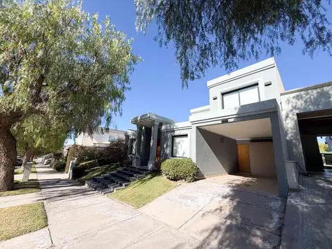 Casa en Venta Barrio Dalvian