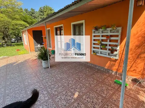 Casa en Alquiler con 2 cocheras