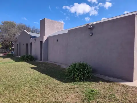 Casa en venta 3 dormitorios 1 planta