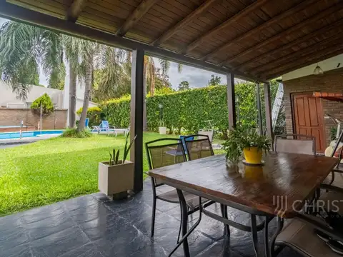 Casa 7 ambientes con 3 baños