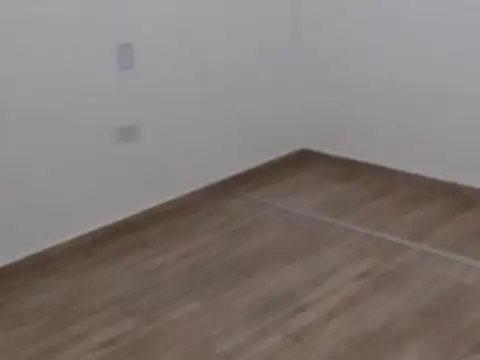 VENTA CASA 3 AMBIENTES BARRIO DOMSELAAR CHICO PILETA PARRILLA LAVADERO