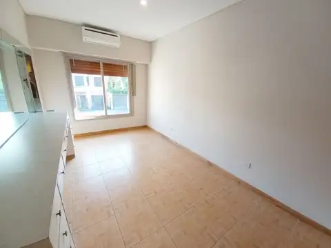 Casa en Alquiler de 3 dormitorios