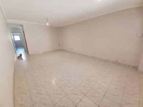 Casa en Alquiler en Ramos Mejia, $ 1.600.000