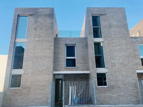 Venta viamonte 600 triplex