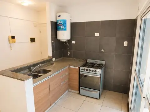 Depto Tipo Casa en Alquiler de 2 ambientes