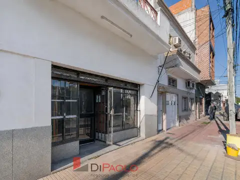 LOCAL CON DEPARTAMENTO A LA VENTA EN SANTOS LUGARES