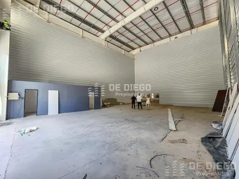 Nave en venta de 560 m2, dentro del Parque Industrial Tigre.