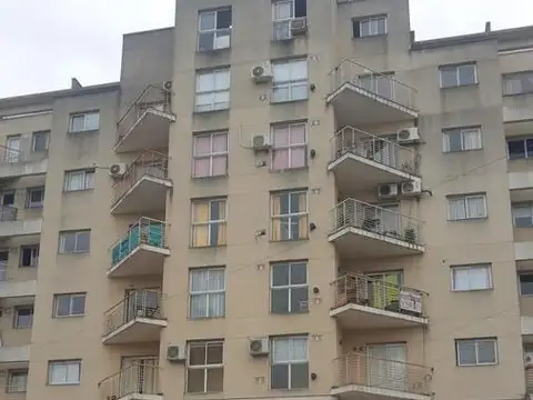 ALQUILER DE DEPARTAMENTO DOS AMBIENTES PARA VIVIENDA O APTO PROFESIONAL EN SAN MIGUEL SARMIENTO 1019