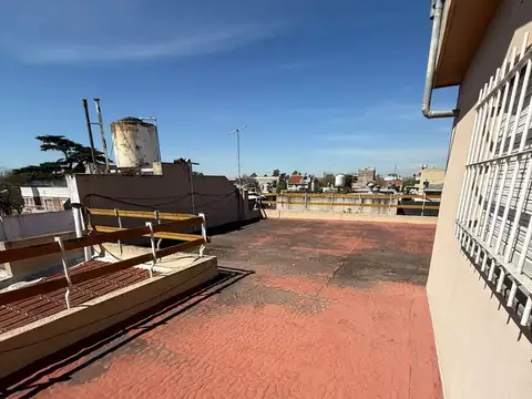 Casa en Alquiler en Tablada, $ 1.500.000