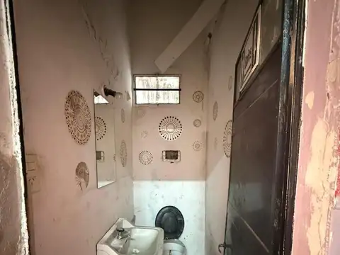 Avenida Los quilmes al 900