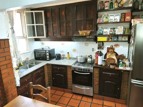 General Lavalle 100, Piso 2